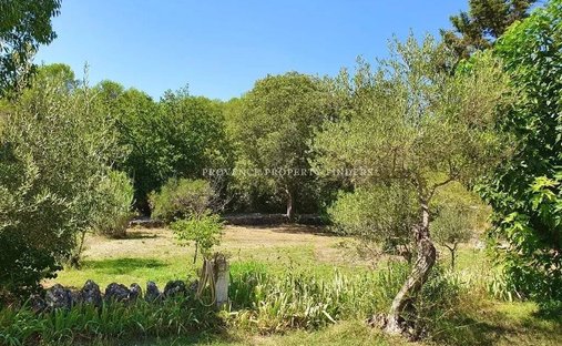 House in Est, Lorgues, France 1