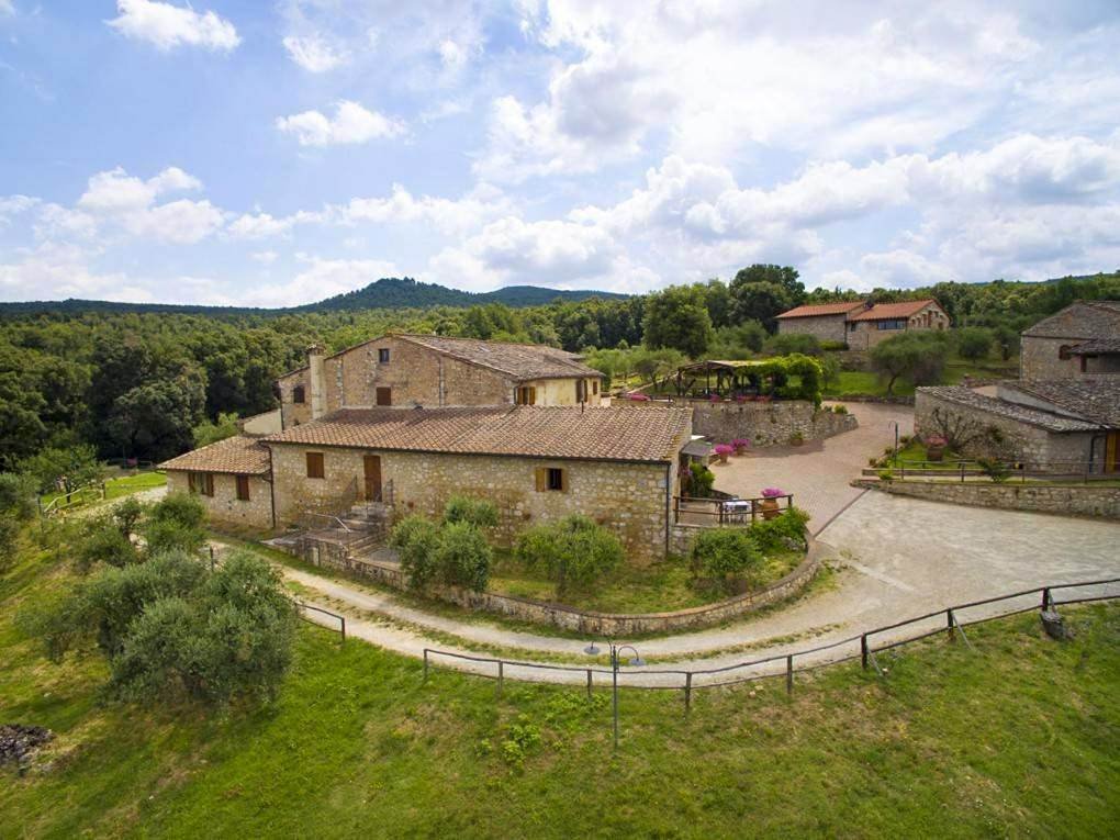 Casole d'Elsa, Tuscany, Italy 3 - 18613606