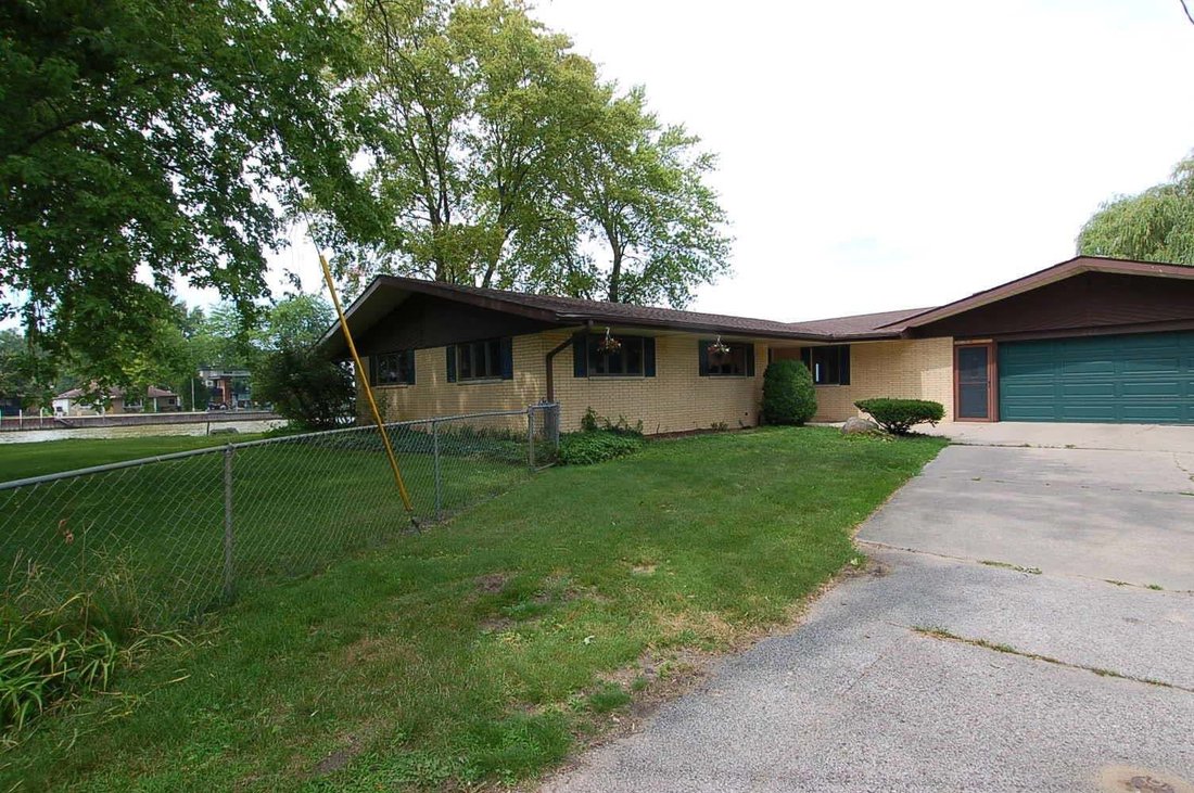 House in Bay City, Michigan, United States 4 - 18609198