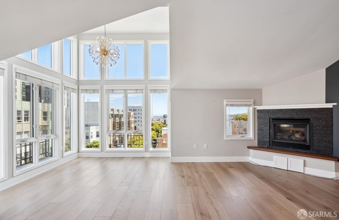 Condo in San Francisco, California, United States 3 - 18611984