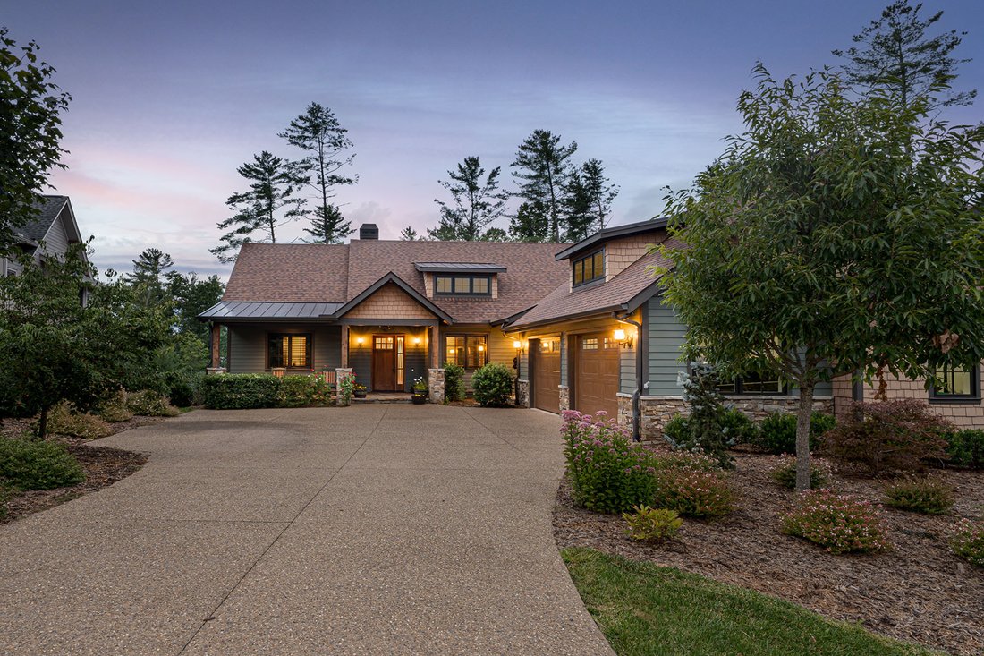 House in Asheville, North Carolina, United States 1 - 16084669