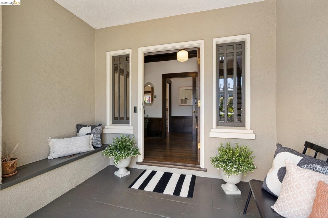 House in Oakland, California, United States 4 - 18612031