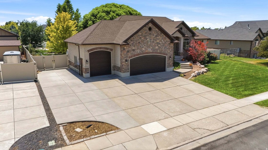House in Clearfield, Utah, United States 2 - 18609994