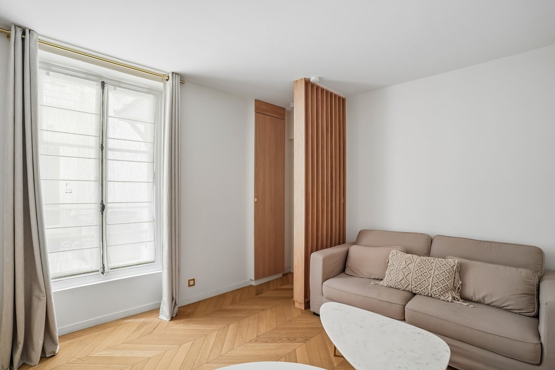 Apartment in Gros Caillou, Paris 7e Arrondissement, Paris 3 - 18610951
