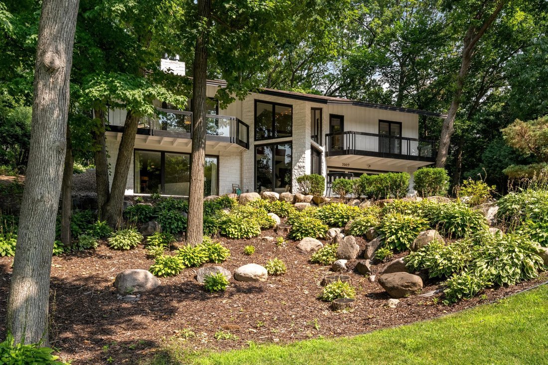 House in Minneapolis, Minnesota, United States 1 - 18610576