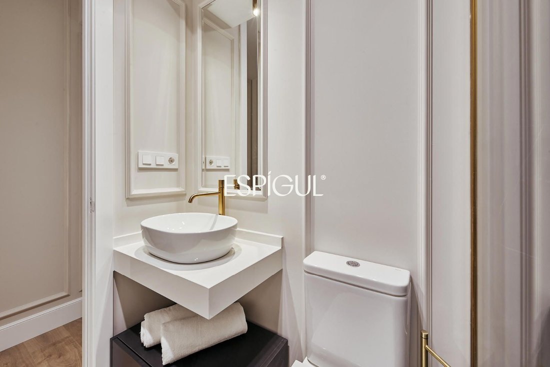 Apartment in Barrio Salamanca, Madrid, Spain 5 - 18609144