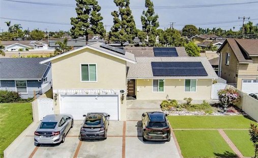 House in Fountain Valley, California, United States 1