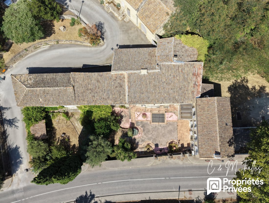 Villa in Arrondissement of Nimes, Occitania, France 4 - 18614033