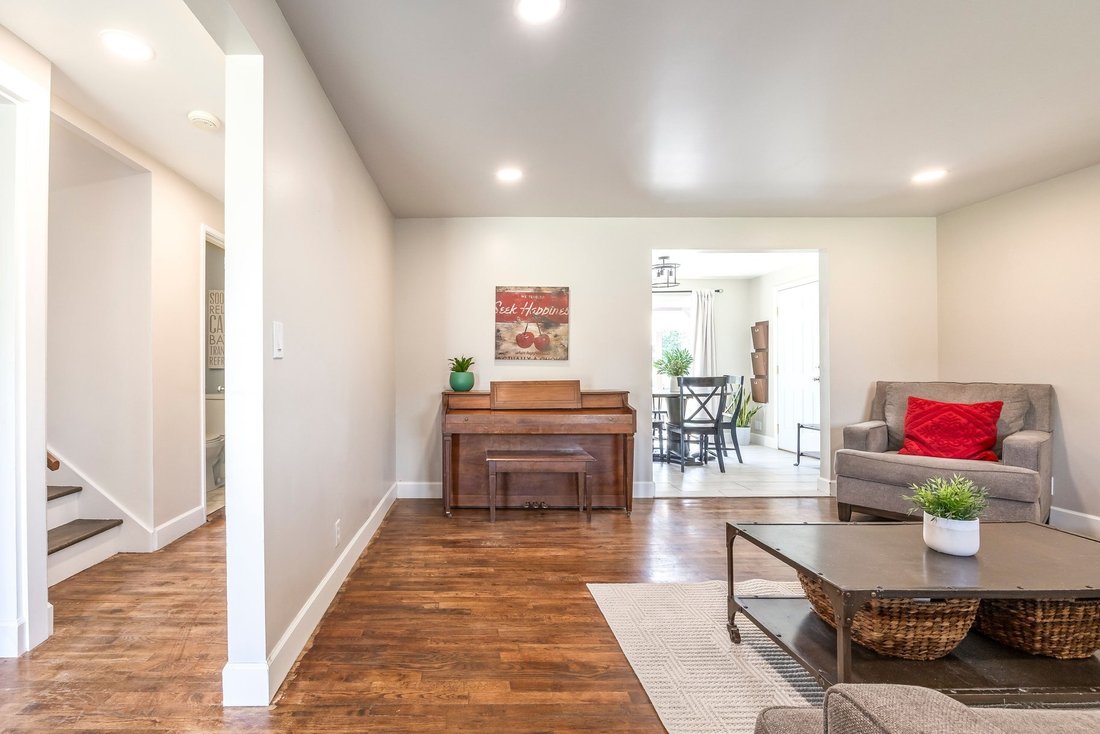 House in North Salt Lake, Utah, United States 4 - 18610933