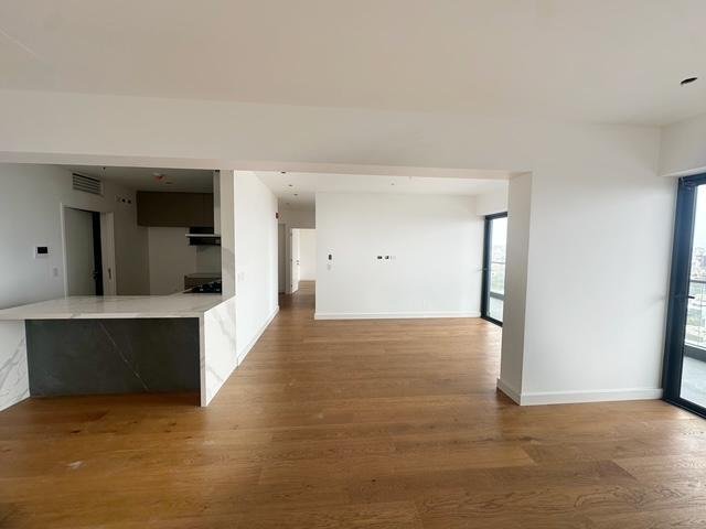 Apartment in Lima, Belarus 2 - 18610376