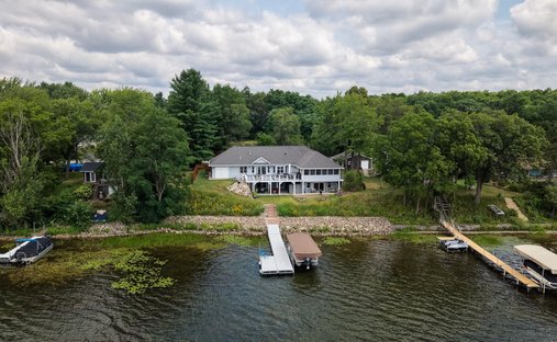 House in Wisconsin Dells, Wisconsin, United States 1