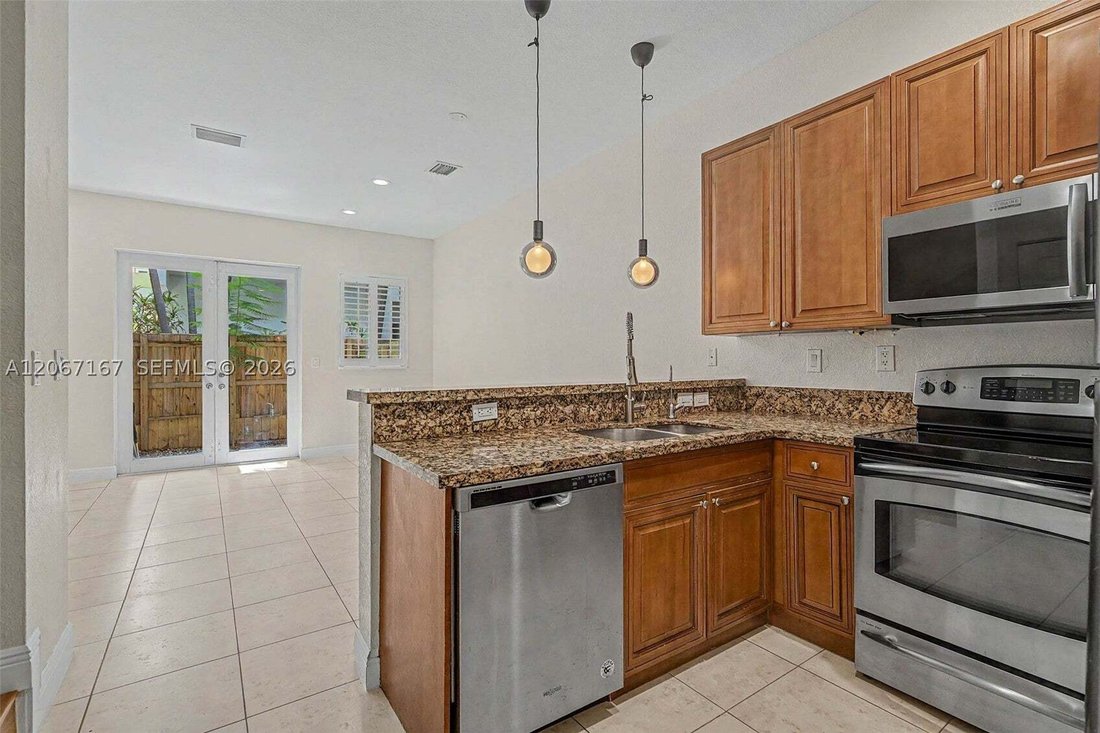 Condo in Miami, Florida, United States 4 - 18609277
