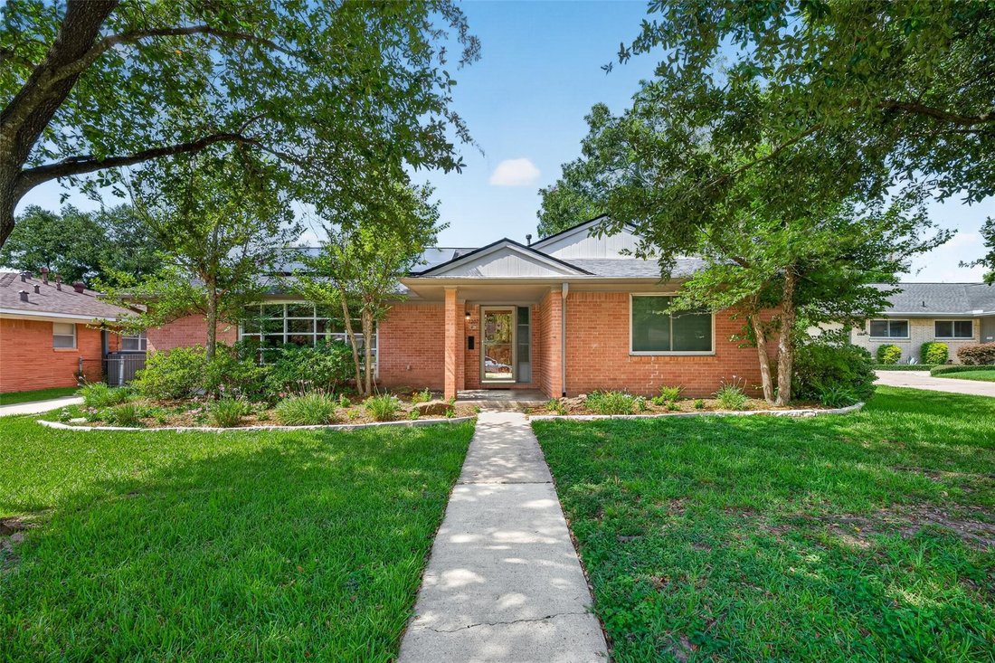 House in Houston, Texas, United States 1 - 18613377