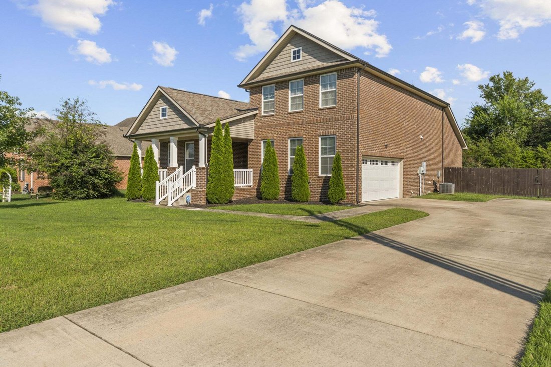 House in Lebanon, Tennessee, United States 3 - 18609854