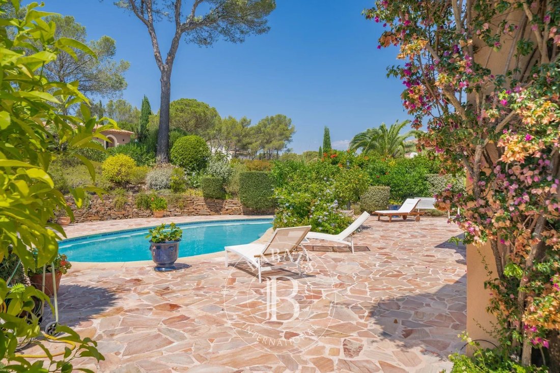 Villa in Aiguebonne, Saint-Raphaël, France 2 - 18610788