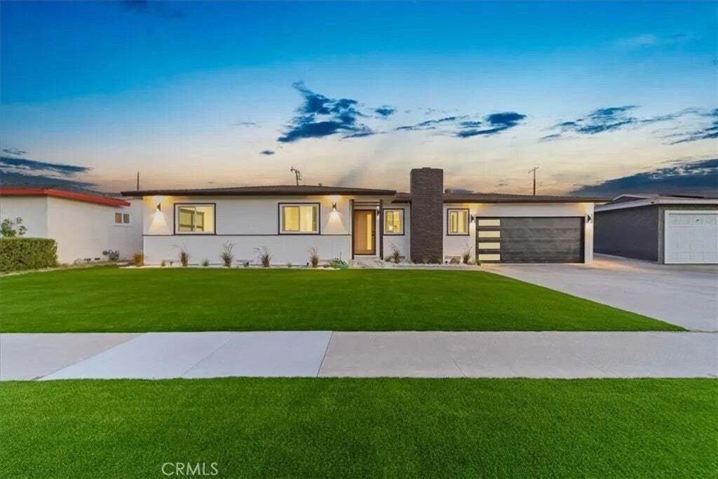 Condo in Orange, California, United States 2 - 18615567