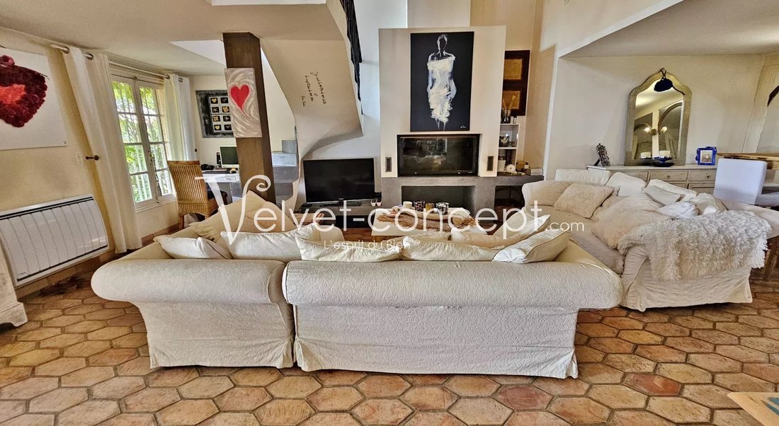 House in Grasse, Provence-Alpes-Côte d'Azur, France 5 - 18610912