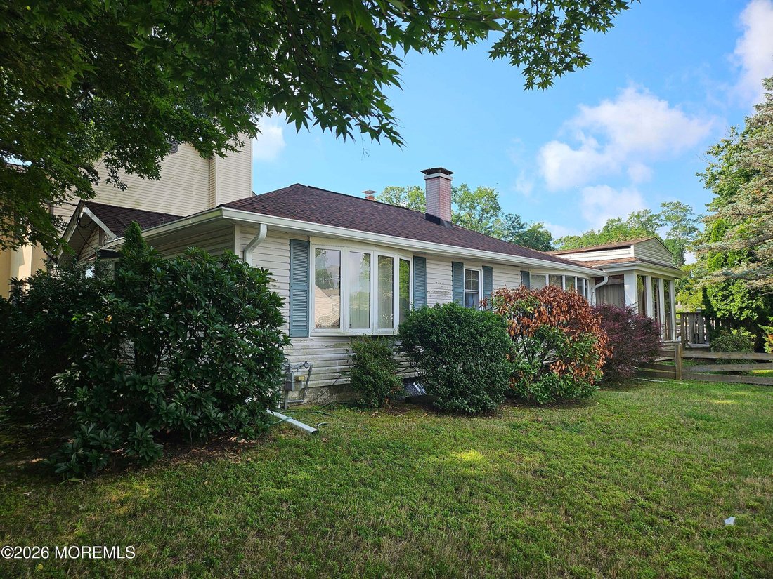 House in Oakhurst, New Jersey, United States 1 - 18611650