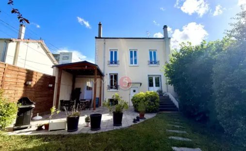 House in Thiers, Le Raincy, France 1