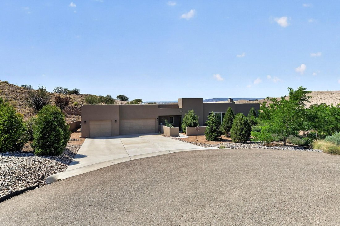 House in Placitas, New Mexico, United States 2 - 18615099