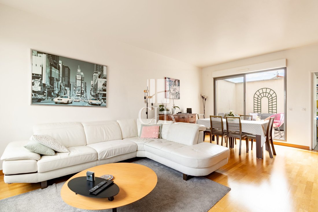 Apartment in Arrondissement of Bobigny, Ile-de-France, France 2 - 18614912
