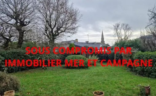 House in Zone Urbaine, Arradon, France 1