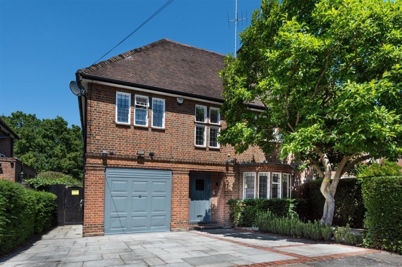 House in Hampstead Garden Suburb, Barnet, England 1 - 16967995