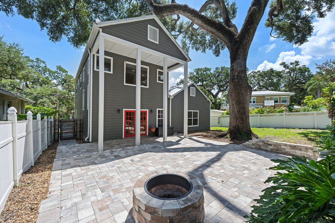 House in Tampa, Florida, United States 5 - 18611353