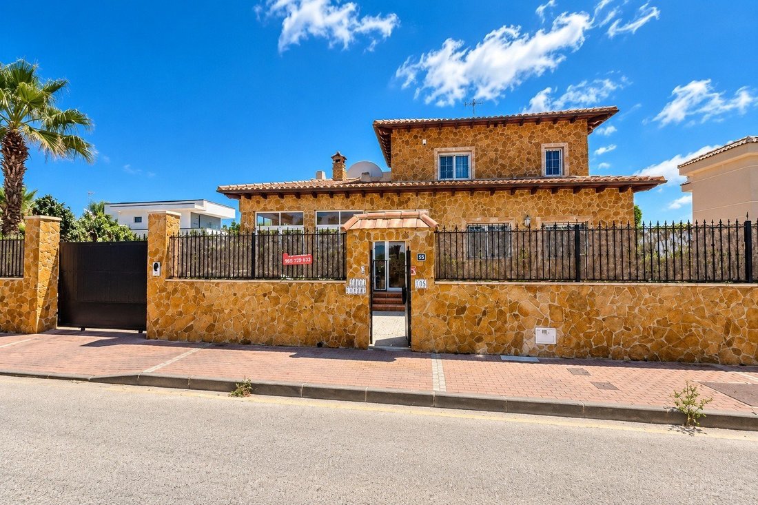House in San Fulgencio, Valencian Community, Spain 2 - 18605337