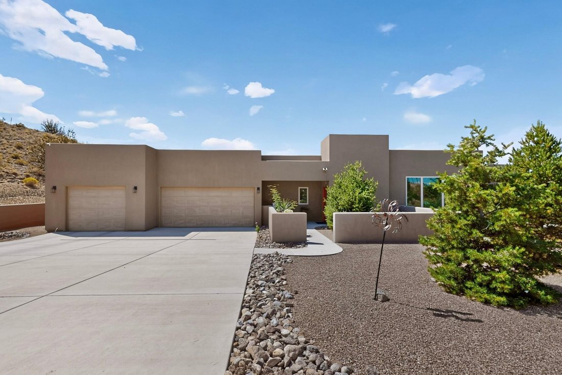 House in Placitas, New Mexico, United States 1 - 18615099