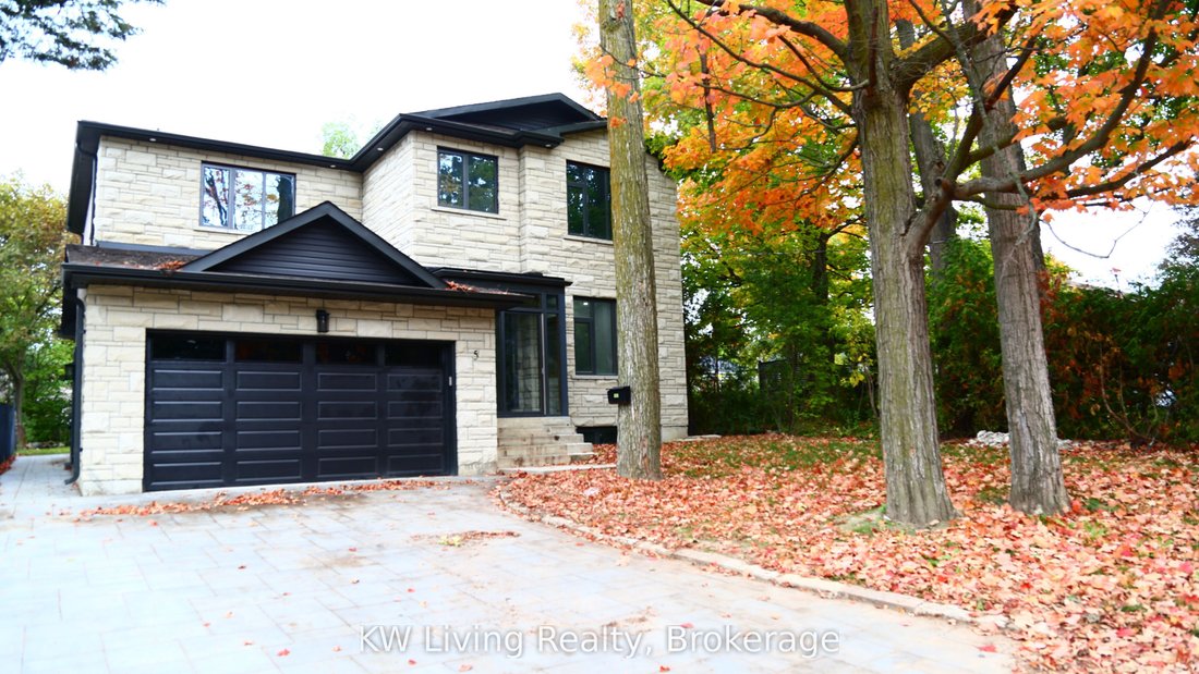 House in Toronto, Ontario, Canada 1 - 18609796