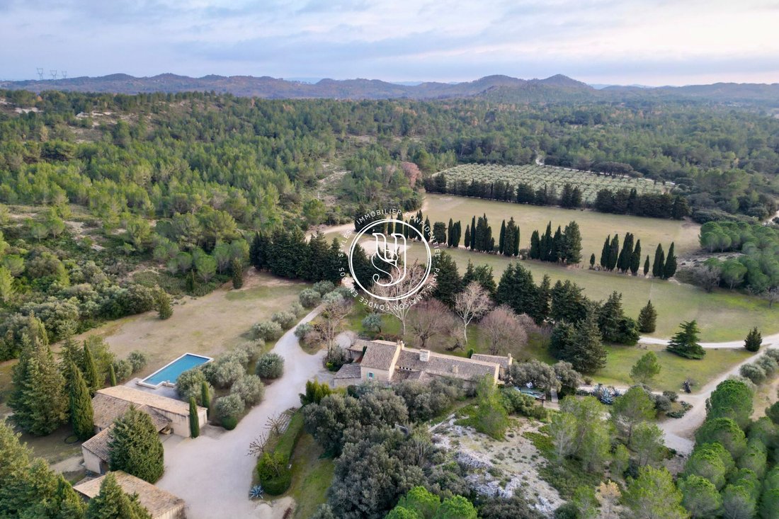 Villa in Saint-Rémy-de-Provence, Provence-Alpes-Côte d'Azur, France 4 - 18610434