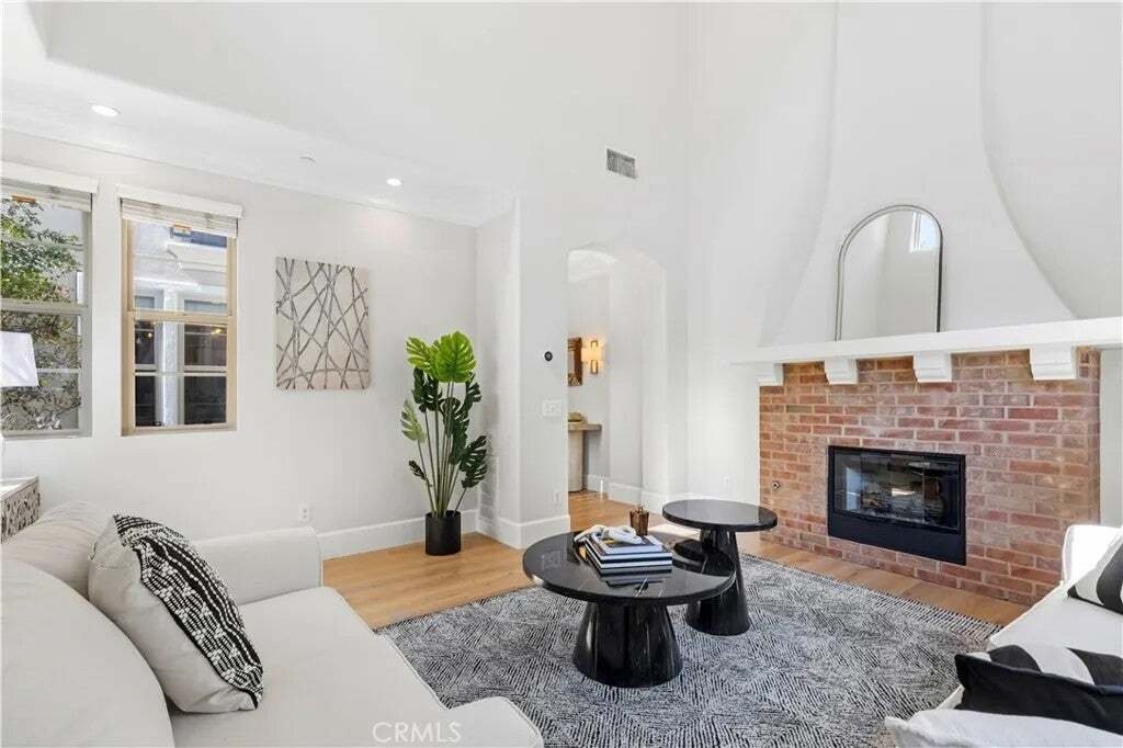 House in Irvine, California, United States 4 - 18610127