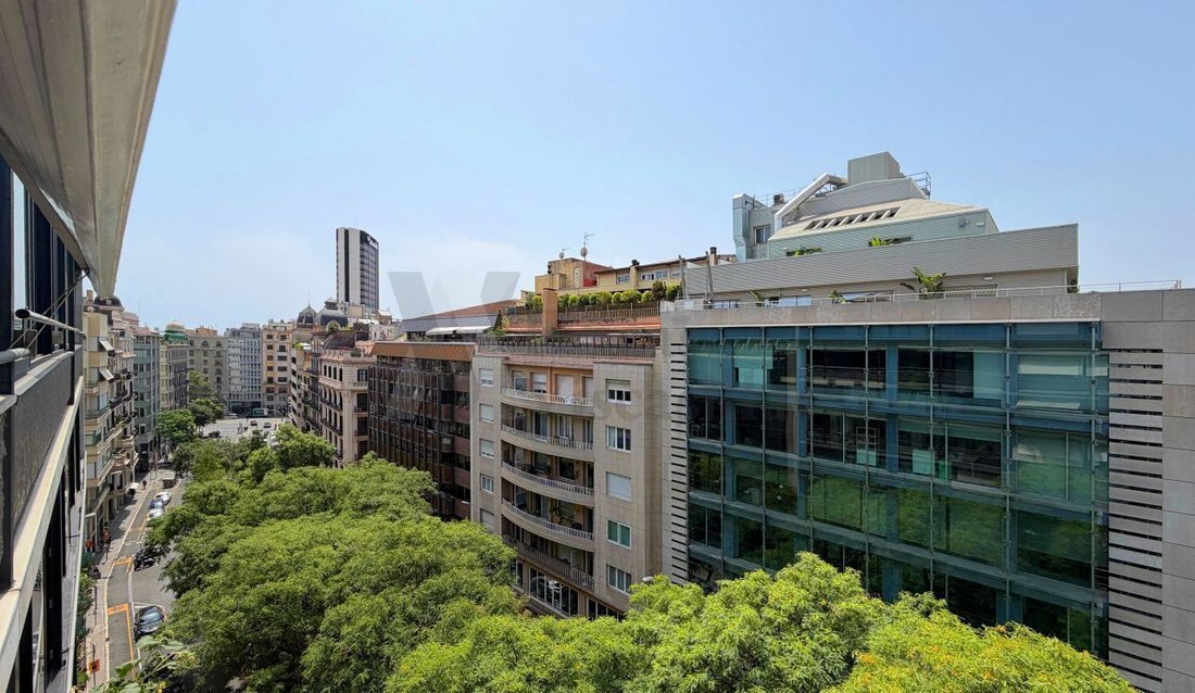 Wohnung in Sarrià-Sant Gervasi, Barcelona, Spanien 4 - 18615462