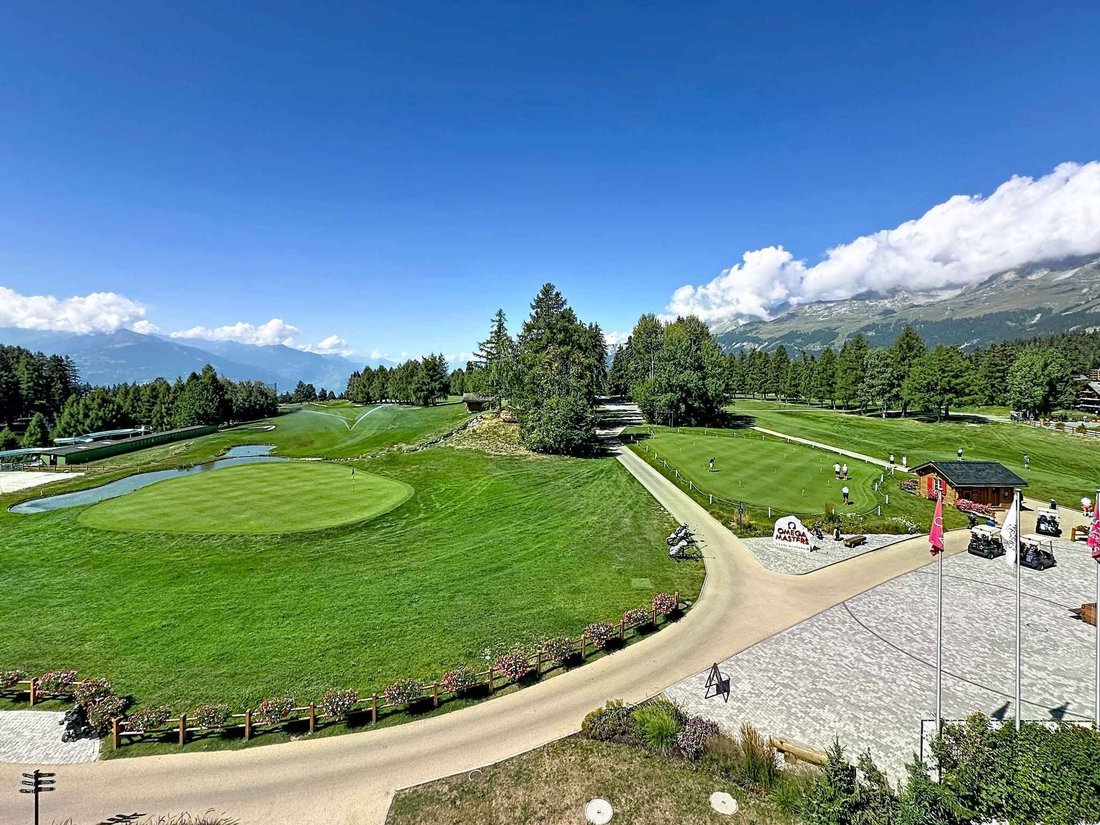 Apartment in Crans-Montana, Valais, Switzerland 2 - 17453276
