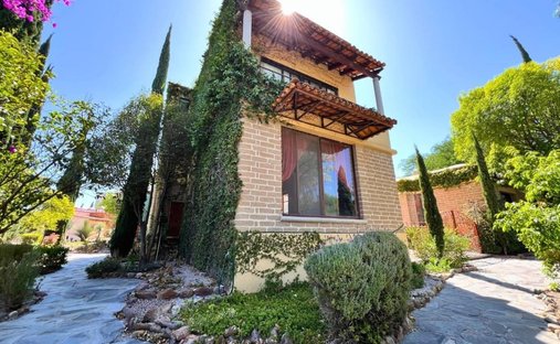 Condo in Los Labradores, Guanajuato, Mexico 1