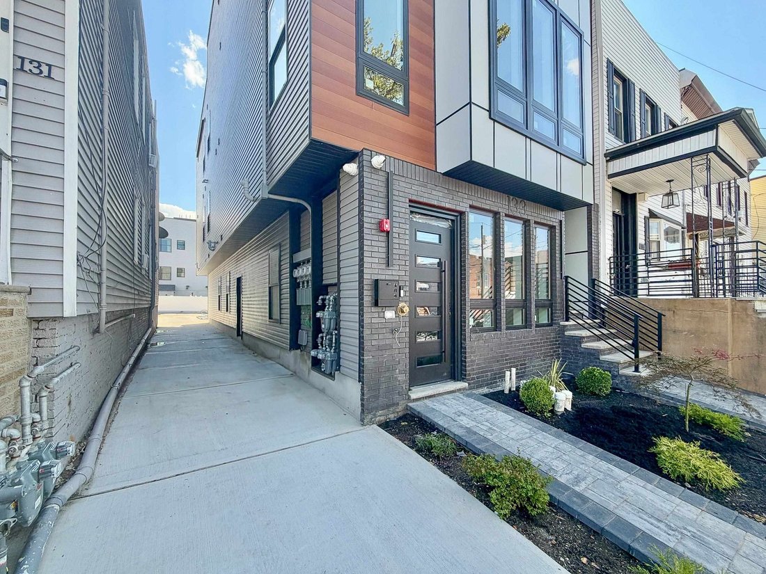 Condo in Jersey City, New Jersey, United States 1 - 18610282