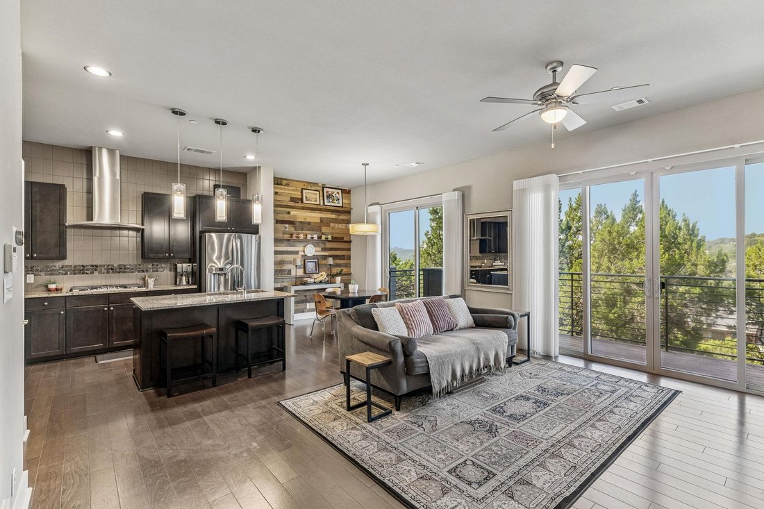 Condo in Austin, Texas, United States 5 - 18612219