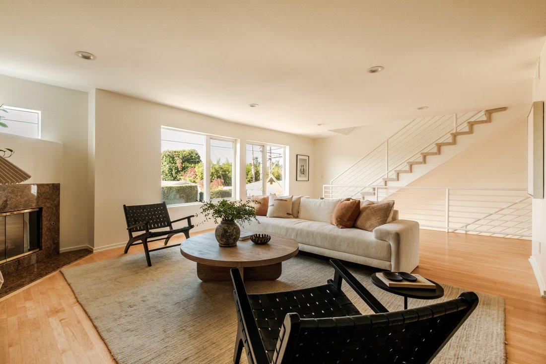 Condo in Los Angeles, California, United States 1 - 18615785