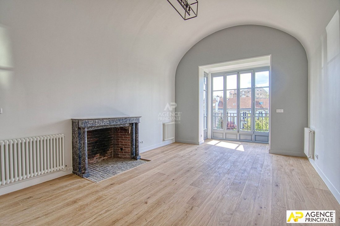Wohnung in Nationales Schlossgebiet, Versailles, Frankreich 3 - 18612333