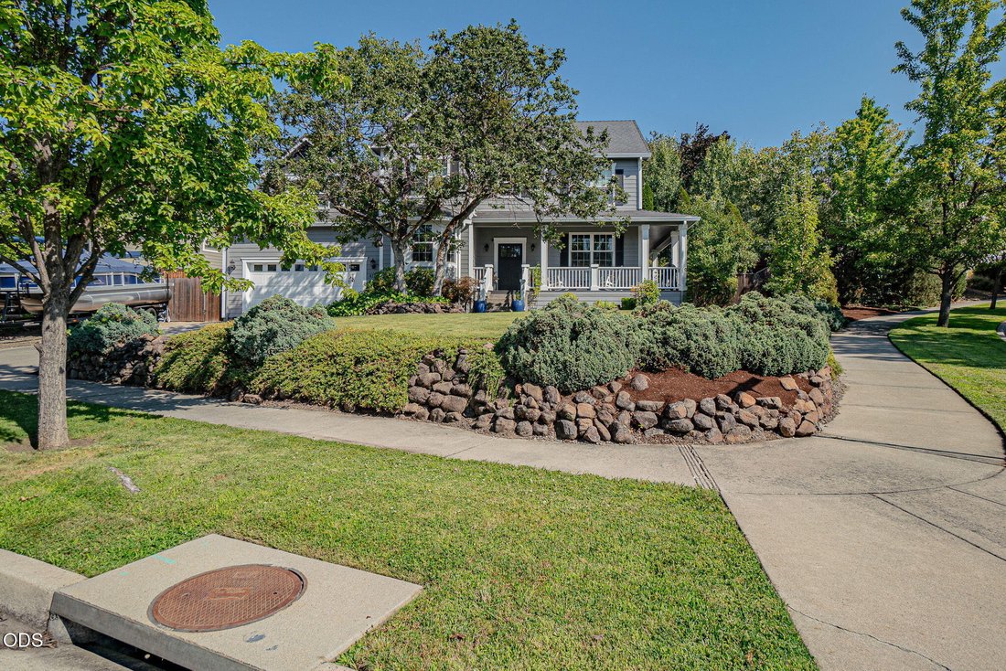 House in Medford, Oregon, United States 2 - 18609833