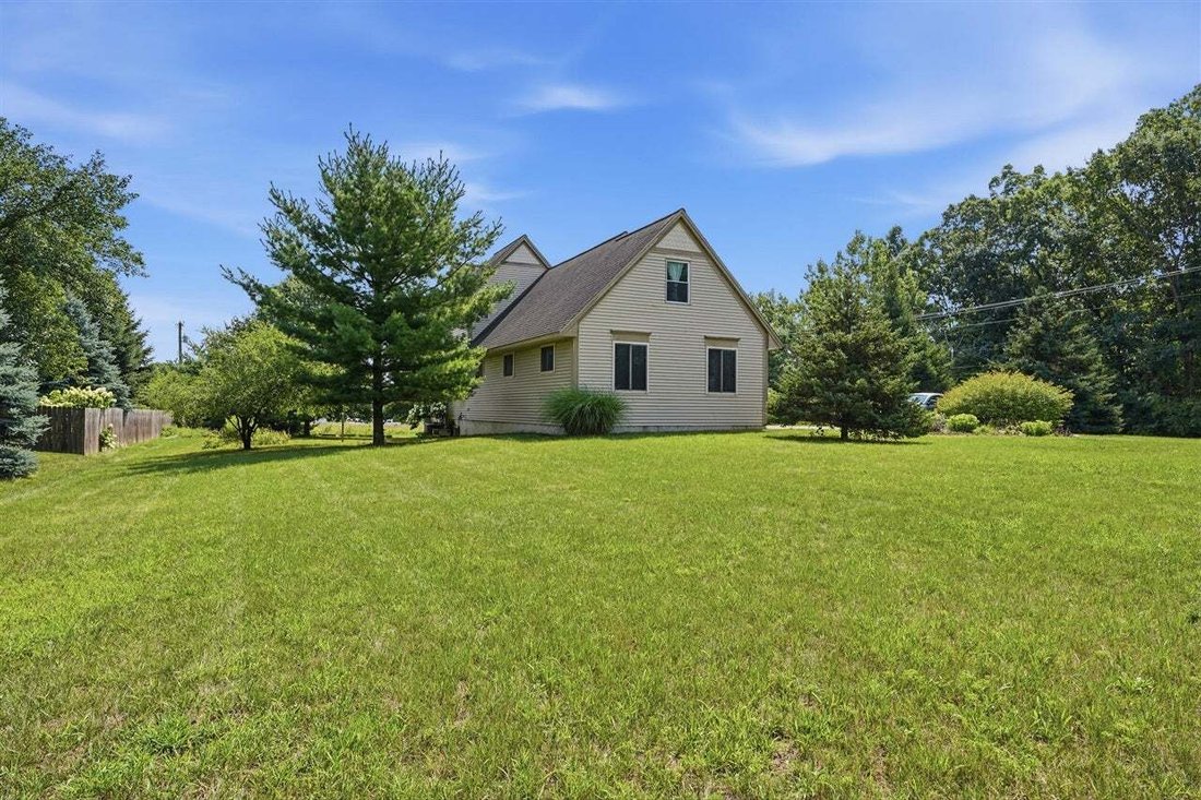 House in Ypsilanti, Michigan, United States 3 - 18612139