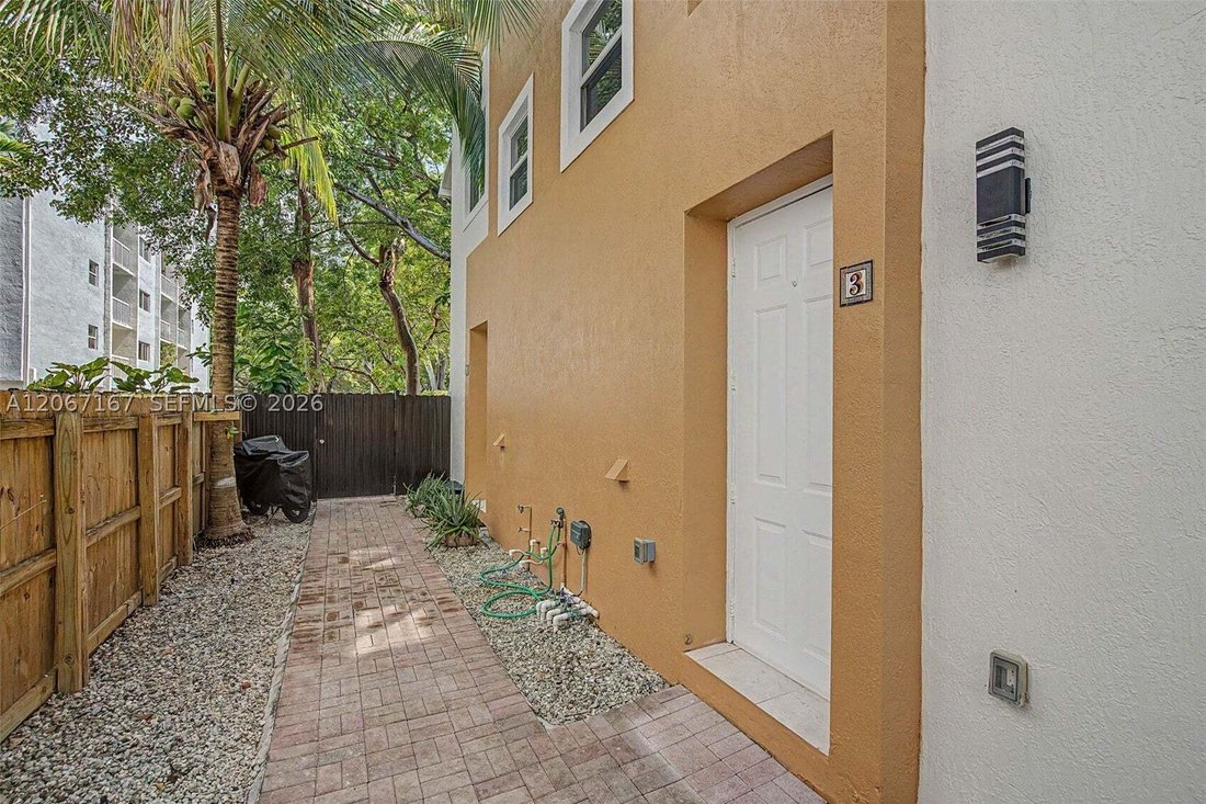 Condo in Miami, Florida, United States 3 - 18609277