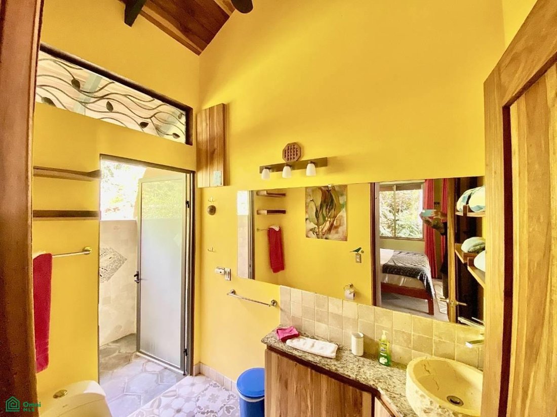 House in Savegre de Aguirre, Puntarenas Province, Costa Rica 1 - 17233015