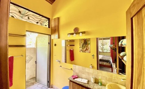 House in Savegre de Aguirre, Puntarenas Province, Costa Rica 1