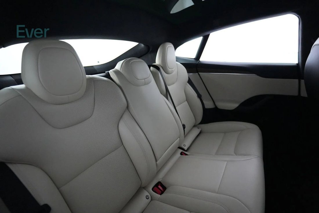 Sedan in San Francisco, CA, United States 5 - 18544380