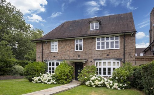 Haus in Temple Fortune, London Borough of Barnet, England 1