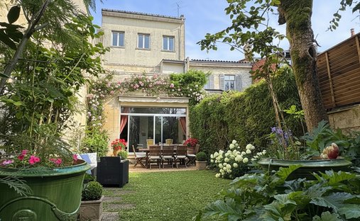 House in Le Lac-Bacalan, Bordeaux, France 1