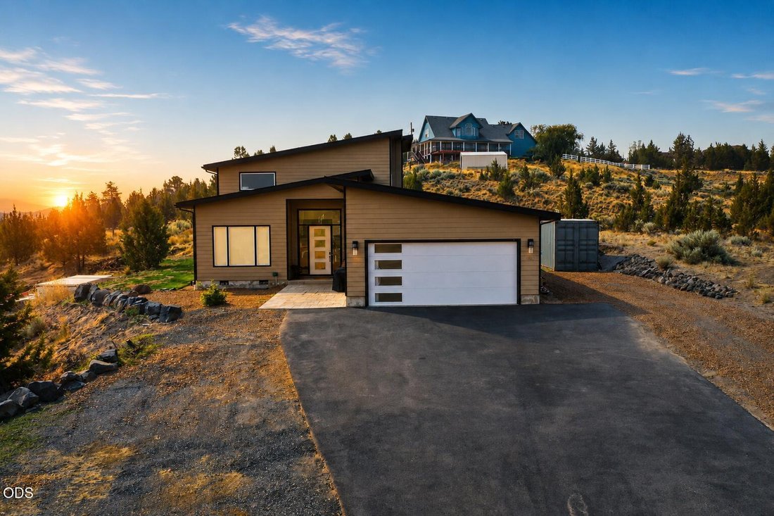 House in Madras, Oregon, United States 1 - 18609832