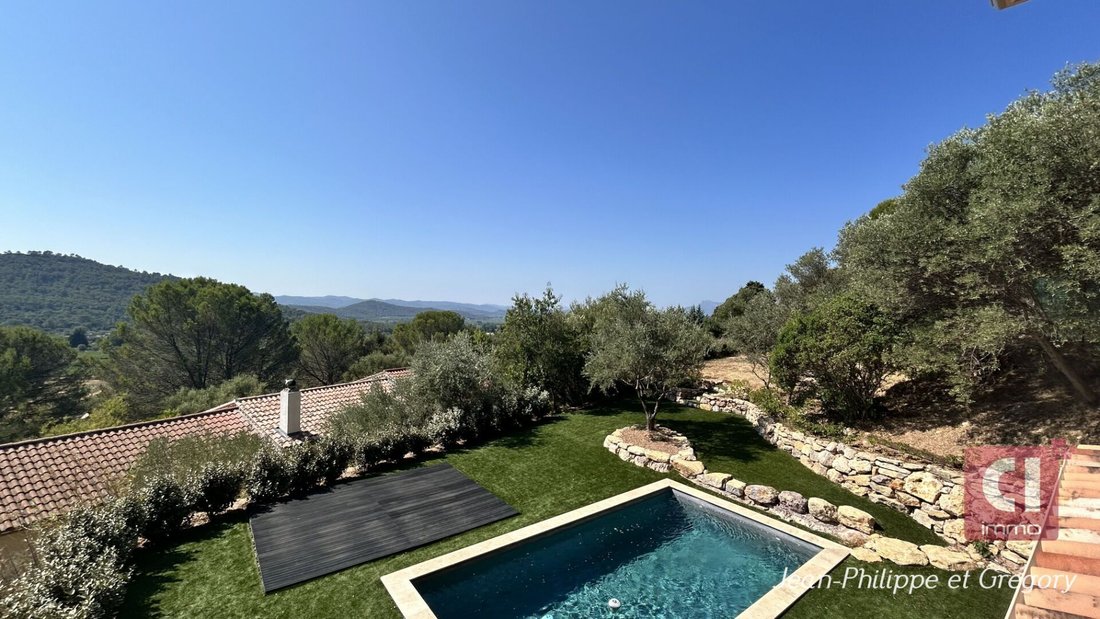 Villa in Carnoules, Provence-Alpes-Côte d'Azur, France 2 - 18609828